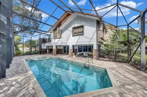 10120 Vestal Court Coral Springs FL 33071