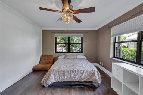 10120 Vestal Court Coral Springs FL 33071