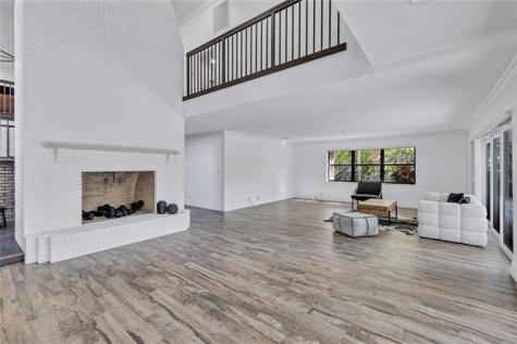 10120 Vestal Court Coral Springs FL 33071