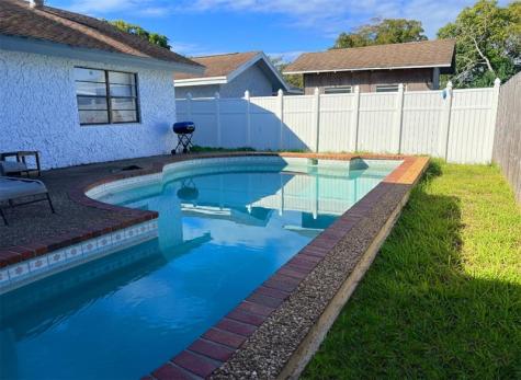 8205 SW 12th Place North Lauderdale FL 33068