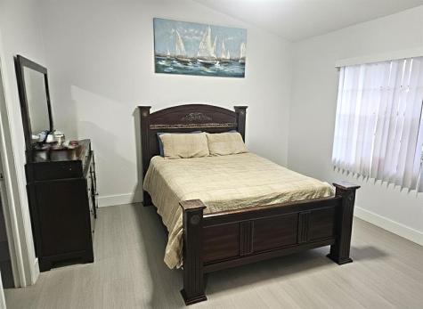 8205 SW 12th Place North Lauderdale FL 33068