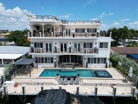 2616 SE 10th Court Pompano Beach FL 33062