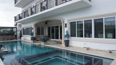 2616 SE 10th Court Pompano Beach FL 33062