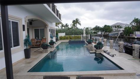 2616 SE 10th Court Pompano Beach FL 33062