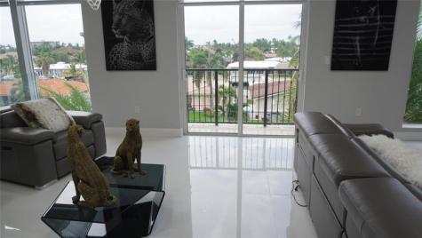 2616 SE 10th Court Pompano Beach FL 33062