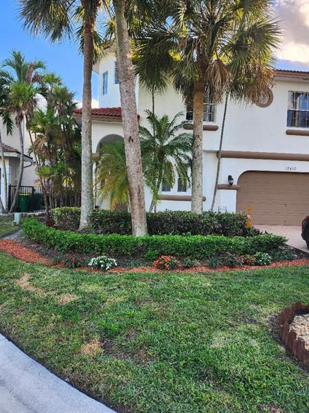 12410 SW 1st Street Plantation FL 33325