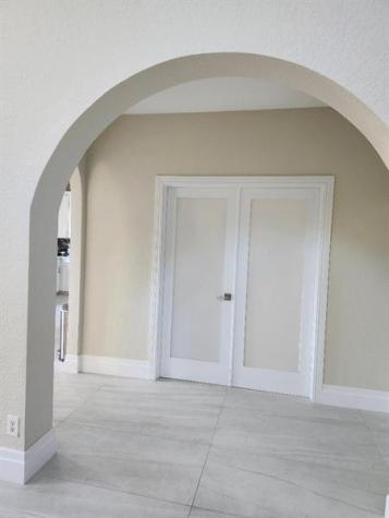 12410 SW 1st Street Plantation FL 33325