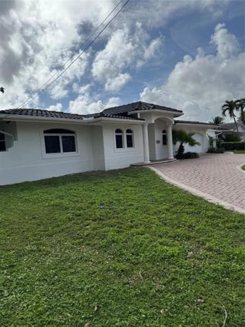 2732 NE 10th Street Pompano Beach FL 33062