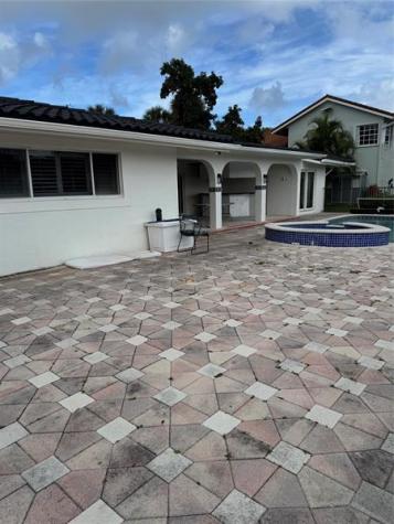 2732 NE 10th Street Pompano Beach FL 33062