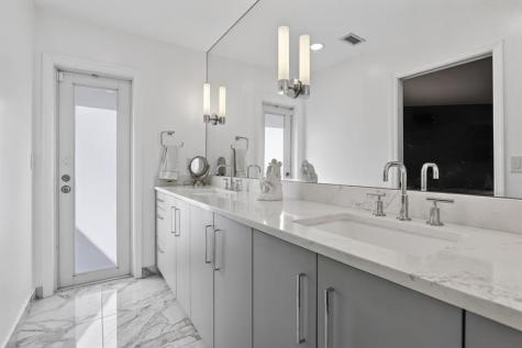 1111 NW 93rd Terrace Plantation FL 33322