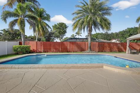 1111 NW 93rd Terrace Plantation FL 33322