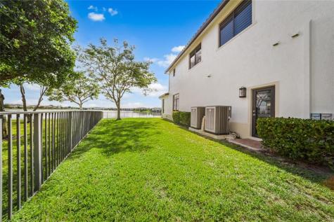 8691 Waterview Terrace Parkland FL 33076