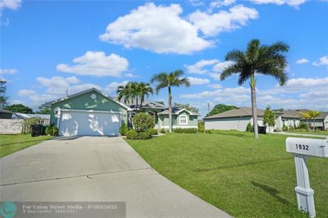 1932 SW Beard Street Port St Lucie FL 34953