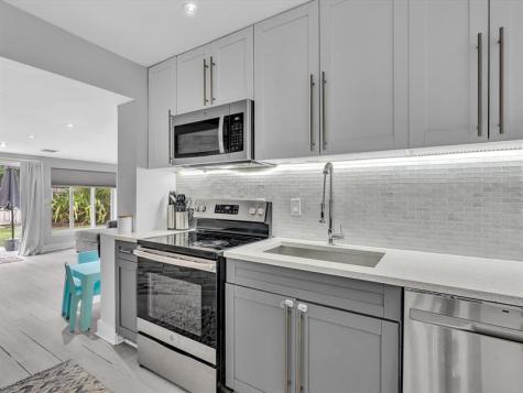 81 NW 47th Court Fort Lauderdale FL 33309