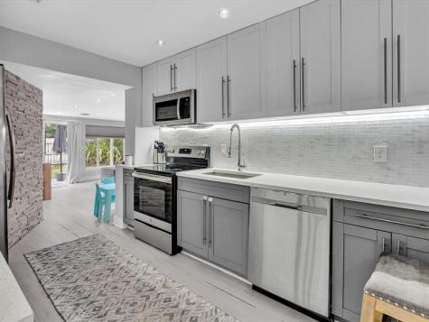 81 NW 47th Court Fort Lauderdale FL 33309