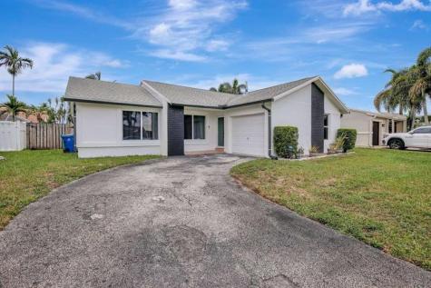 11831 NW 38th Place Sunrise FL 33323