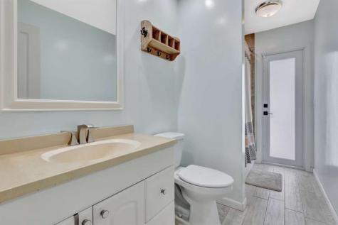 11831 NW 38th Place Sunrise FL 33323