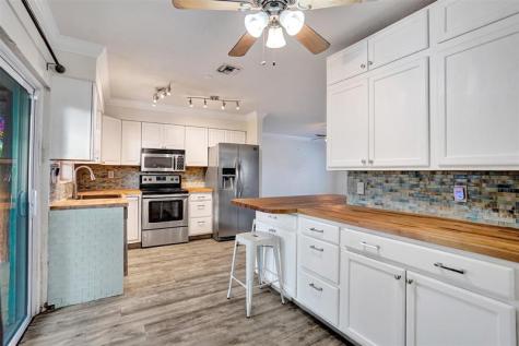 4221 NE 13th Avenue Oakland Park FL 33334