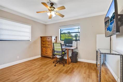 4221 NE 13th Avenue Oakland Park FL 33334