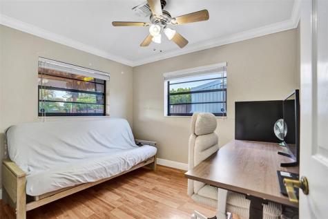 4221 NE 13th Avenue Oakland Park FL 33334