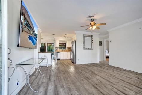 4221 NE 13th Avenue Oakland Park FL 33334