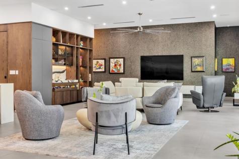 300 NE 21st Court Wilton Manors FL 33305
