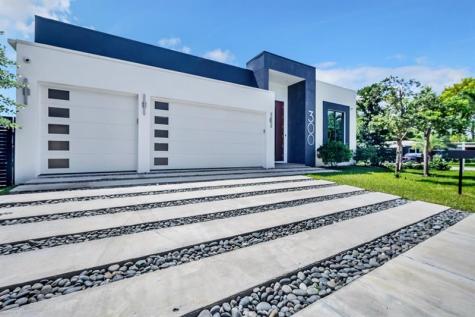 300 NE 21st Court Wilton Manors FL 33305