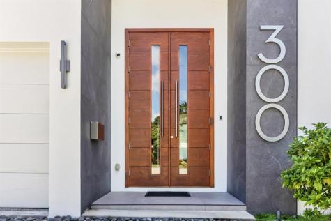 300 NE 21st Court Wilton Manors FL 33305