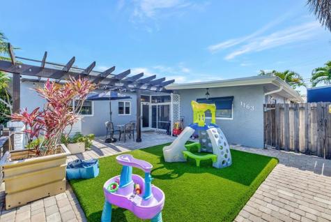 1163 NE 3rd Avenue Boca Raton FL 33432