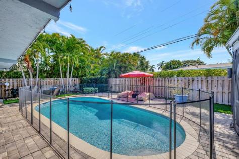1163 NE 3rd Avenue Boca Raton FL 33432