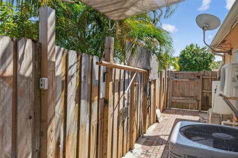 1383 NE 27th Street Pompano Beach FL 33064