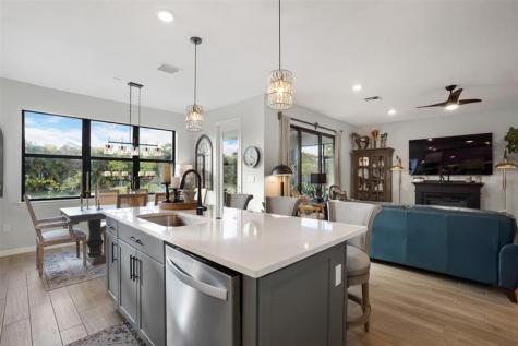 4445 Silverwood Lane S Fort Lauderdale FL 33309