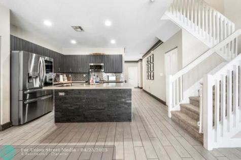 5108 NW 48th Lane Tamarac FL 33319