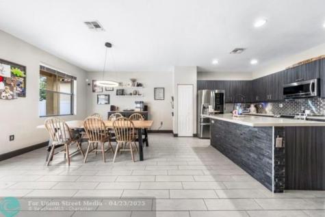 5108 NW 48th Lane Tamarac FL 33319