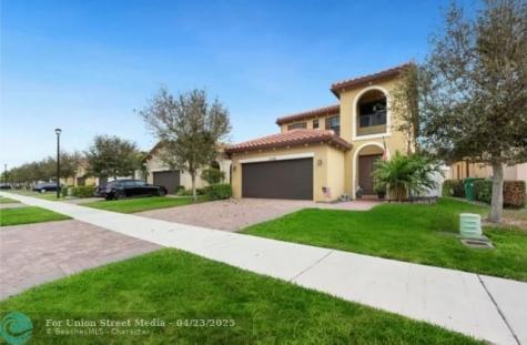 5108 NW 48th Lane Tamarac FL 33319