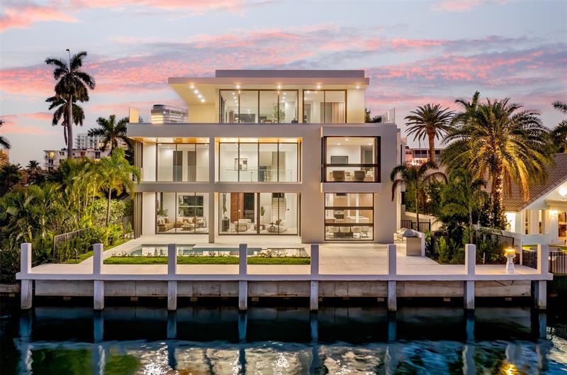 1637 SE 14th Street Fort Lauderdale FL 33316