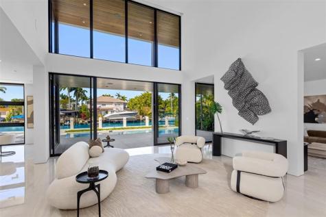 1637 SE 14th Street Fort Lauderdale FL 33316