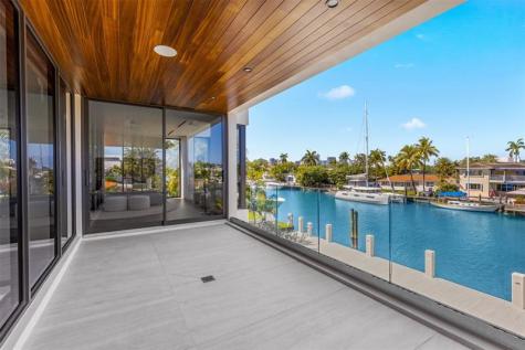 1637 SE 14th Street Fort Lauderdale FL 33316