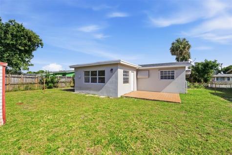 1287 NW 31st Way Lauderhill FL 33311