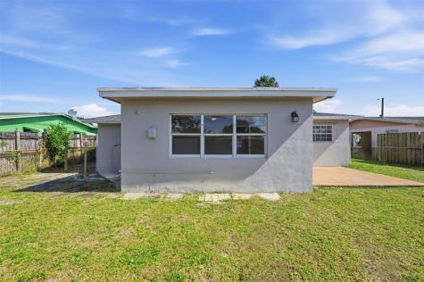 1287 NW 31st Way Lauderhill FL 33311