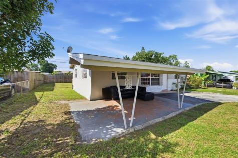 1287 NW 31st Way Lauderhill FL 33311