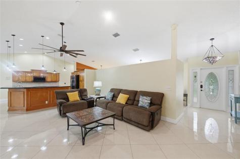 10949 NW 1st Manor Coral Springs FL 33071