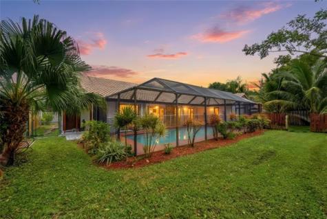 10949 NW 1st Manor Coral Springs FL 33071