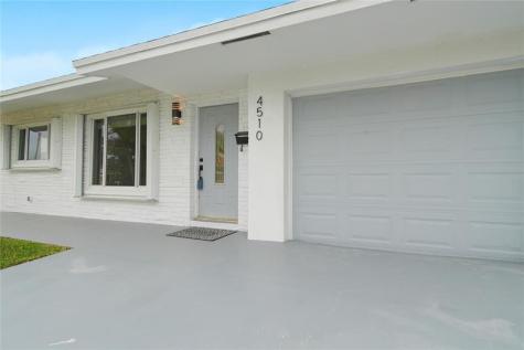 4510 NW 49th Drive Tamarac FL 33319