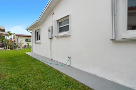 4510 NW 49th Drive Tamarac FL 33319