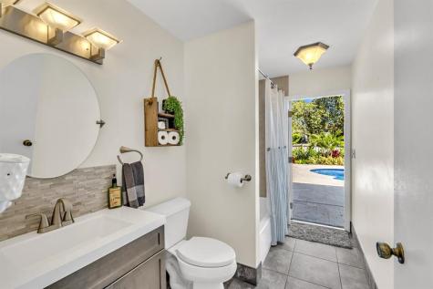 24 Dogwood Circle Boynton Beach FL 33436
