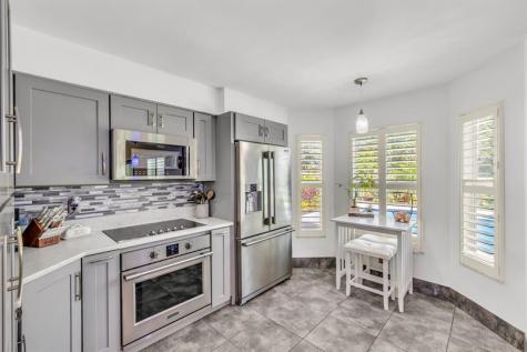 24 Dogwood Circle Boynton Beach FL 33436
