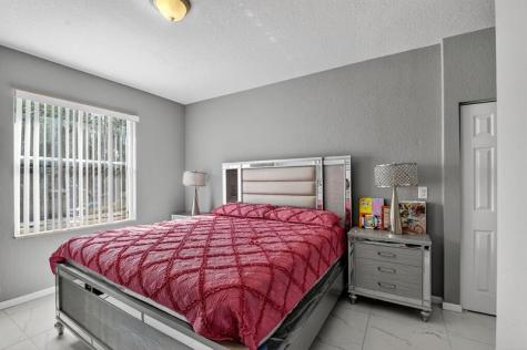 9393 Savannah Estates Drive Lake Worth FL 33467