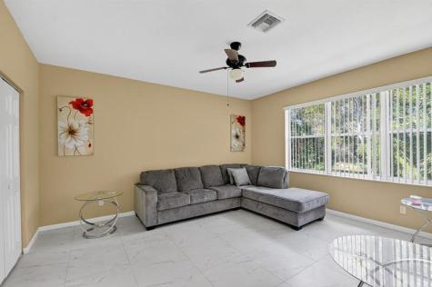 9393 Savannah Estates Drive Lake Worth FL 33467