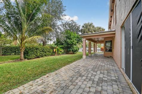 9393 Savannah Estates Drive Lake Worth FL 33467